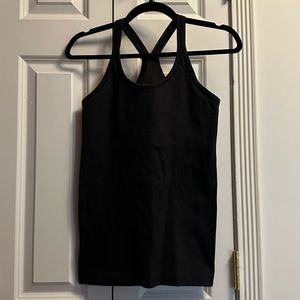 Lululemon tank. Size 6.